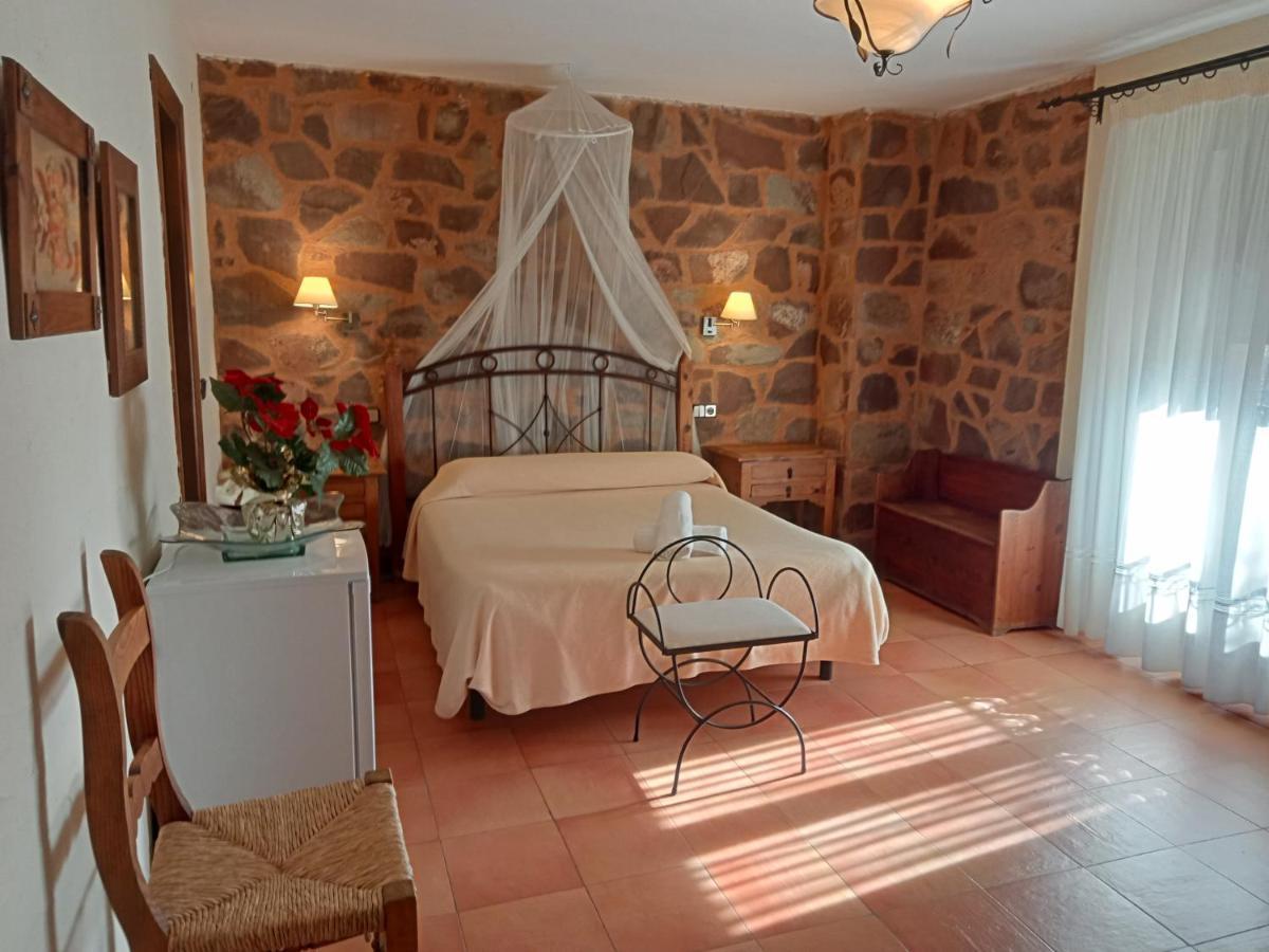 Hotel Villa De Berzocana 외부 사진