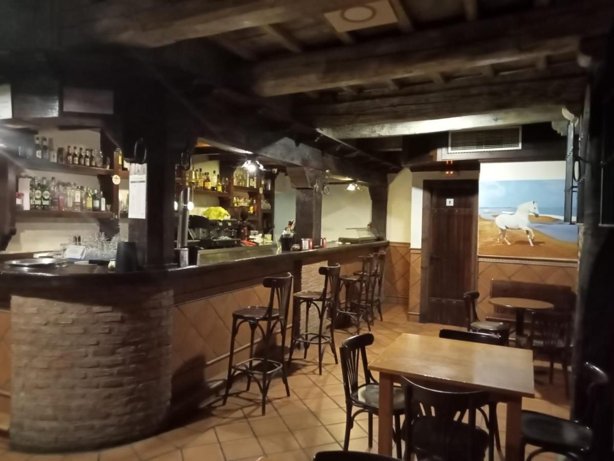 Hotel Villa De Berzocana 외부 사진