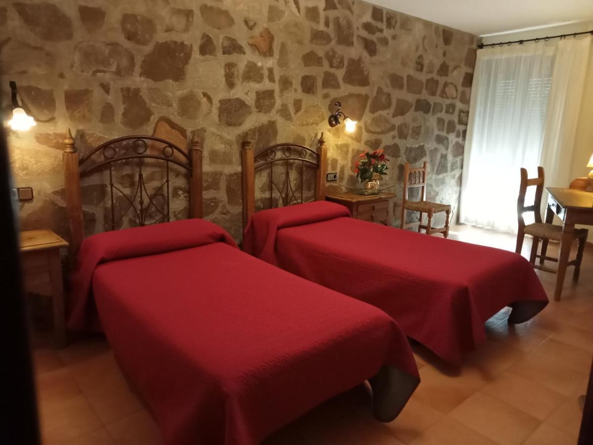 Hotel Villa De Berzocana 외부 사진