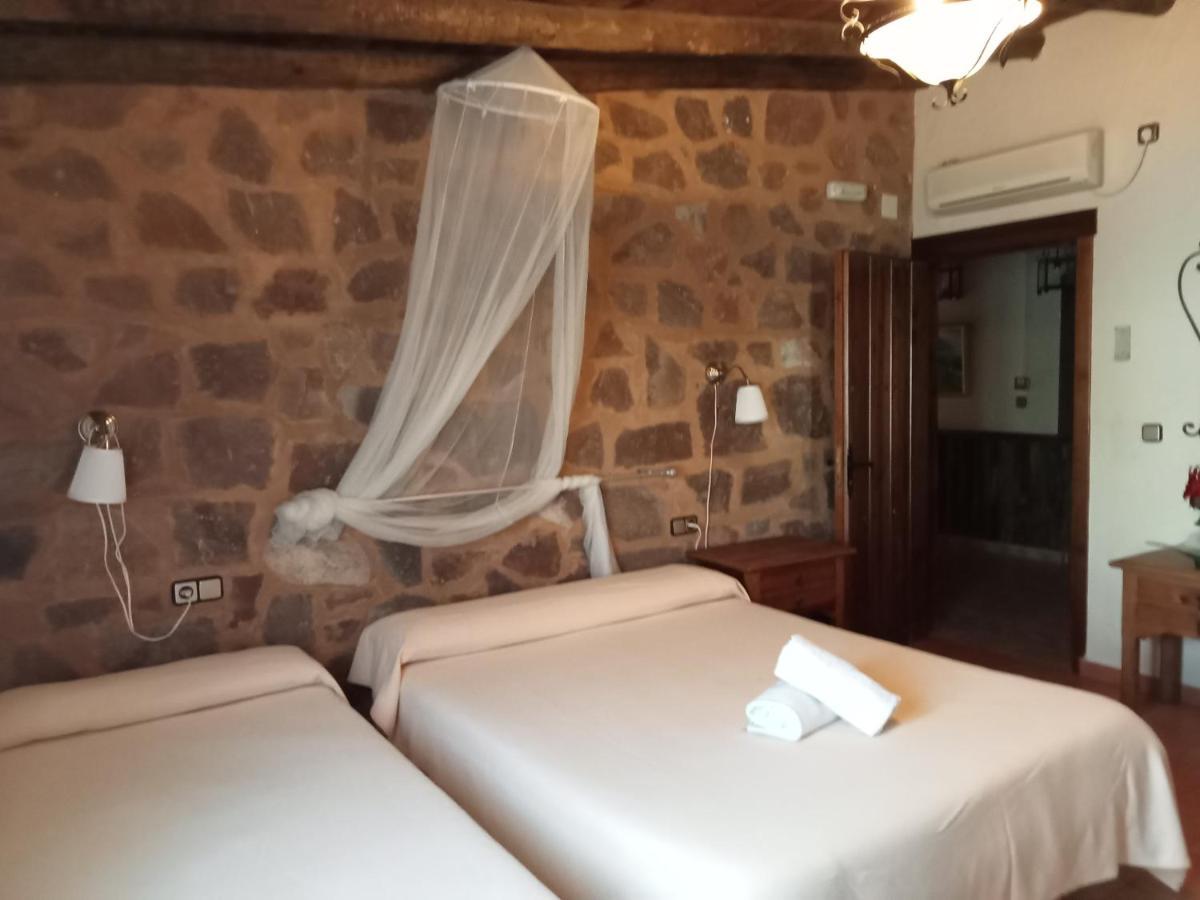 Hotel Villa De Berzocana 외부 사진