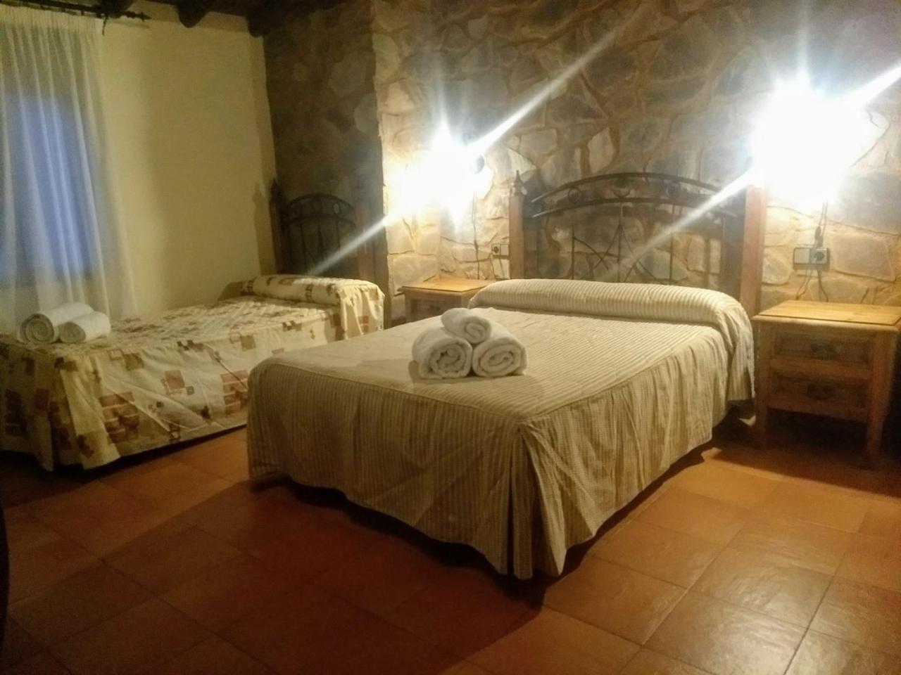 Hotel Villa De Berzocana 외부 사진