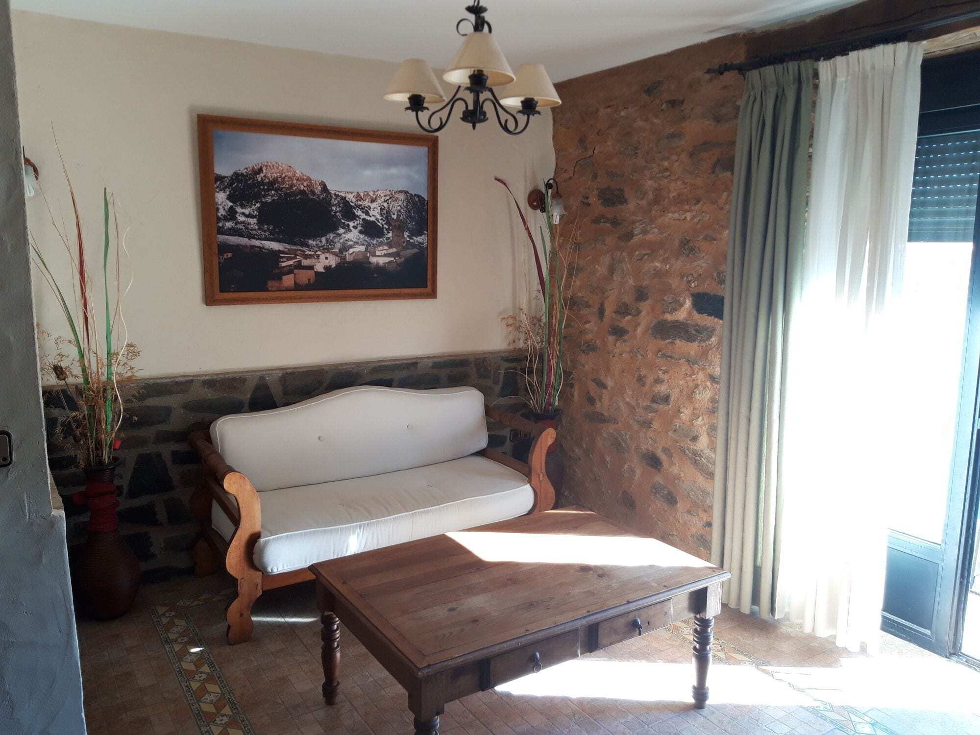 Hotel Villa De Berzocana 외부 사진