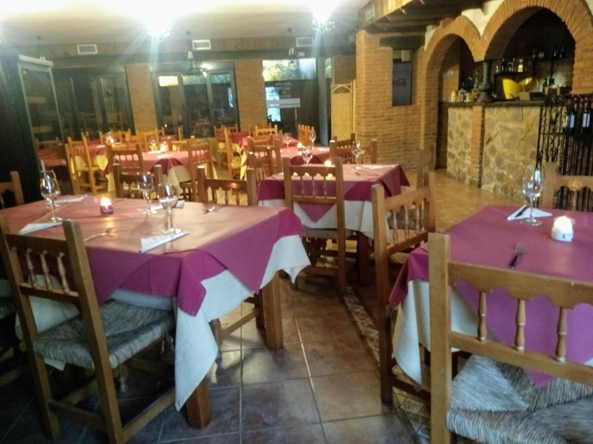 Hotel Villa De Berzocana 외부 사진